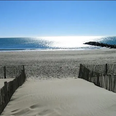 Au Calme Centre Historique Apartment *
