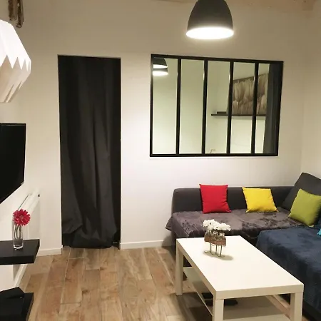Charmant Studio Au Calme Centre Historique Montpellier
